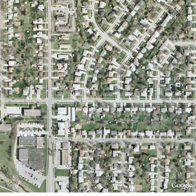 Satellite image of a Lincoln neighborhood